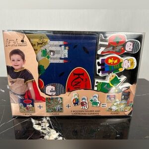 **NEW** My Little Kingdom Knights Enchanted box play set By Louise Buckens -NIB